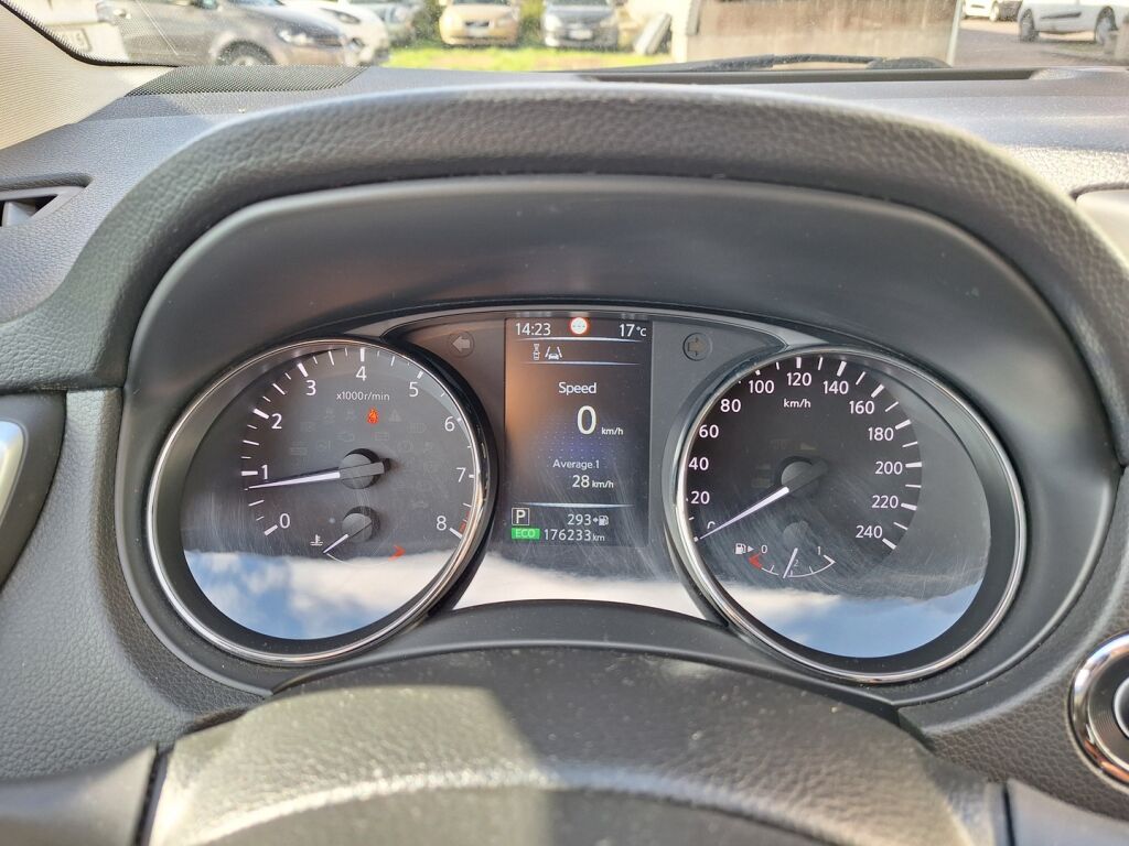 Nissan Qashqai 2017 Valkoinen