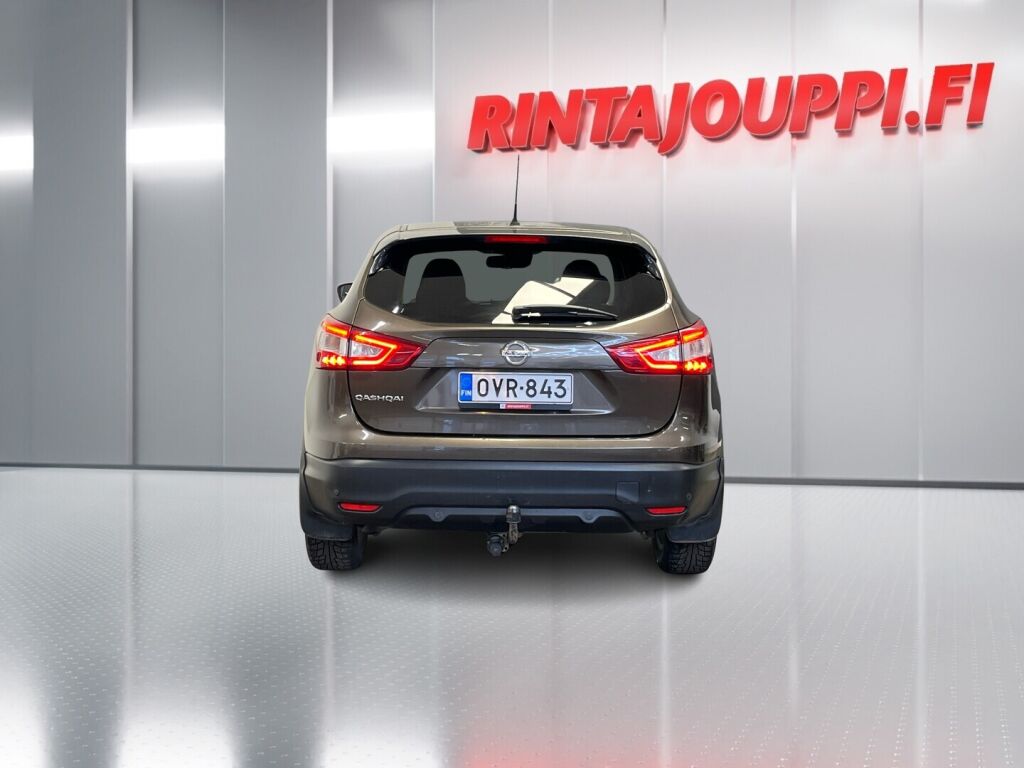 Nissan Qashqai 2017 Ruskea (beige)