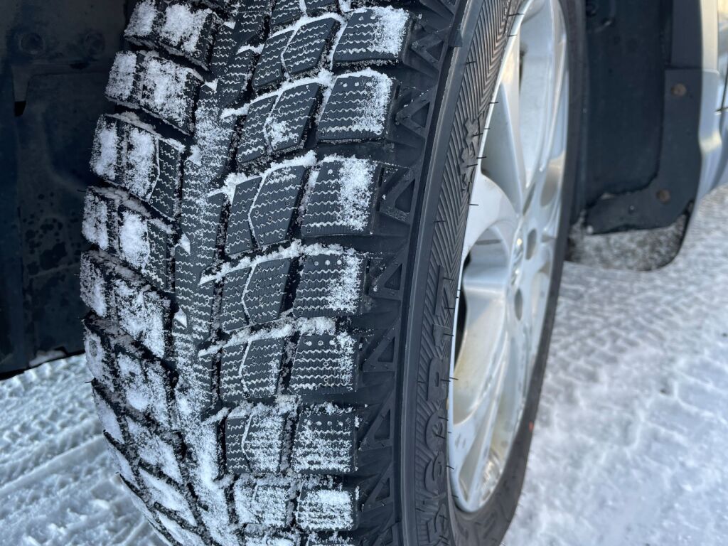 Nissan Qashqai 2017 Ruskea (beige)