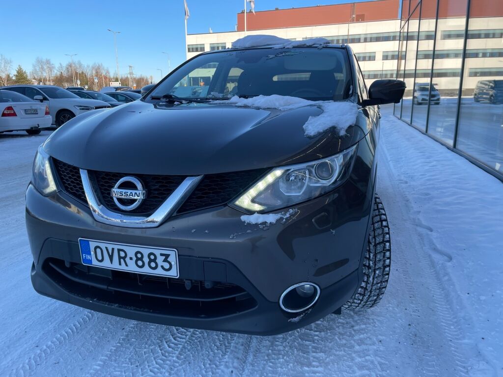 Nissan Qashqai 2017 Ruskea (beige)
