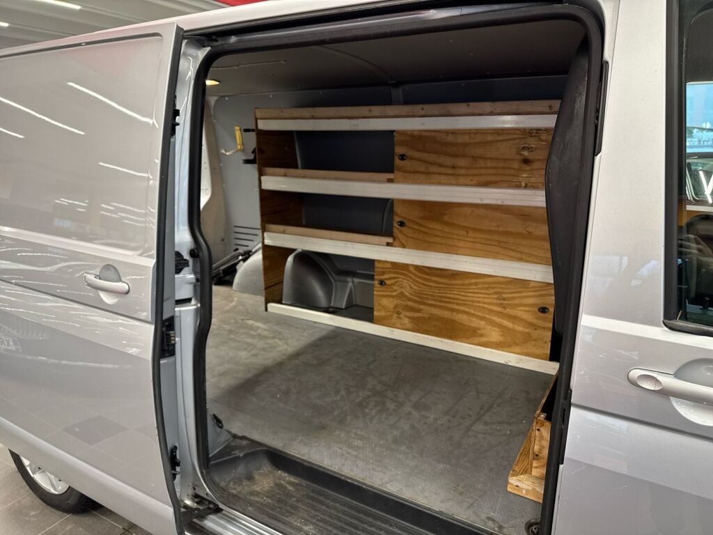 Volkswagen Transporter 2017 Hopea