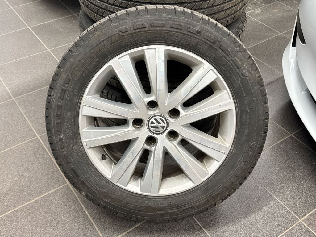 Volkswagen Transporter 2017 Hopea