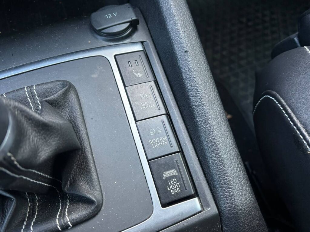 Volkswagen Amarok 2017 Valkoinen