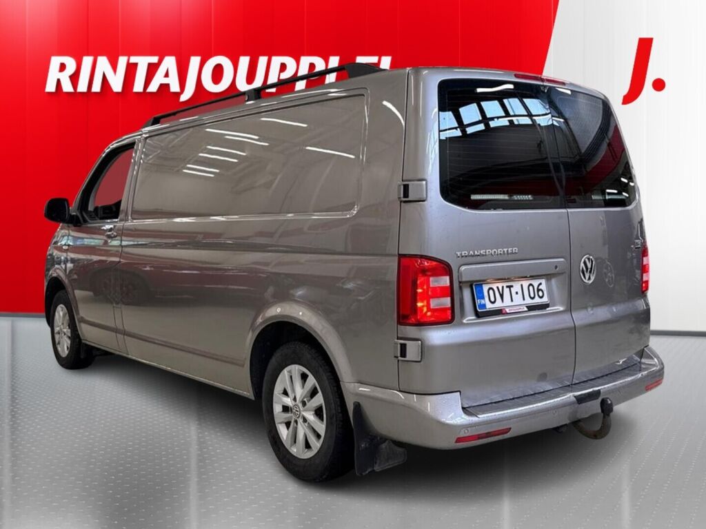 Volkswagen Transporter 2017 Ruskea (beige)