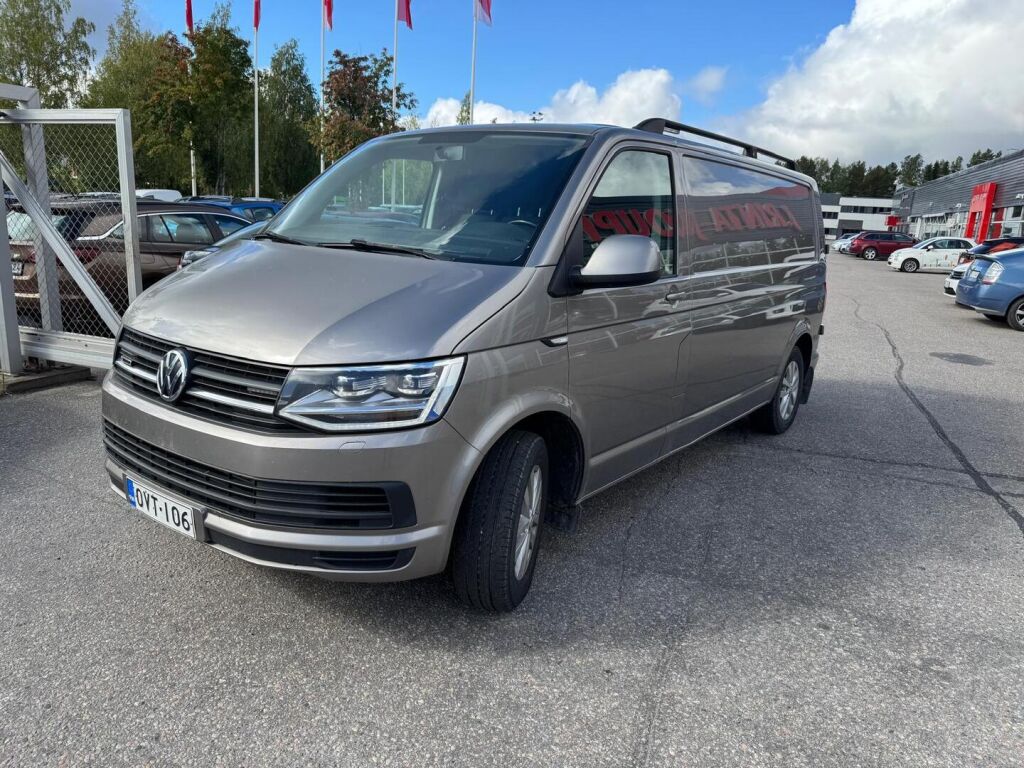 Volkswagen Transporter 2017 Ruskea (beige)
