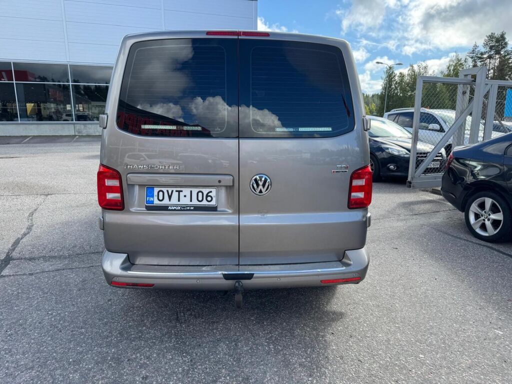 Volkswagen Transporter 2017 Ruskea (beige)