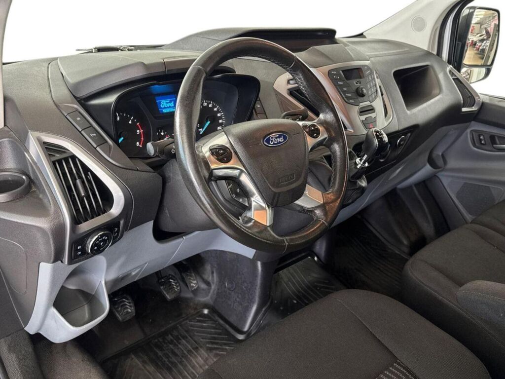 Ford Transit Custom 2017 Valkoinen