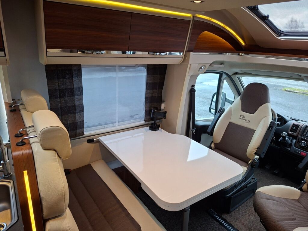 Adria Matrix 650 SF 50 Years Edition 2016 Harmaa