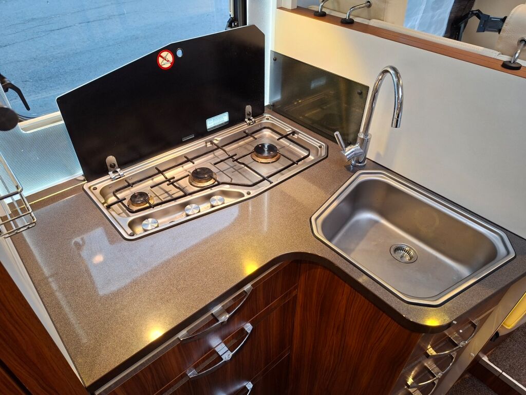 Adria Matrix 650 SF 50 Years Edition 2016 Harmaa
