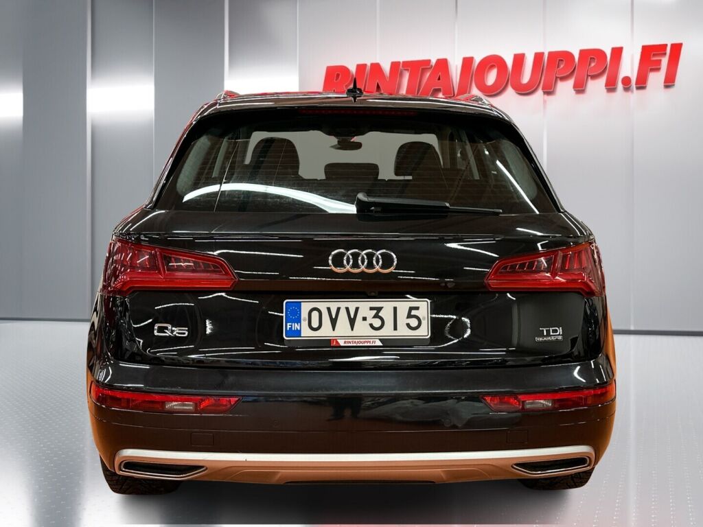 Audi Q5 2018 Musta