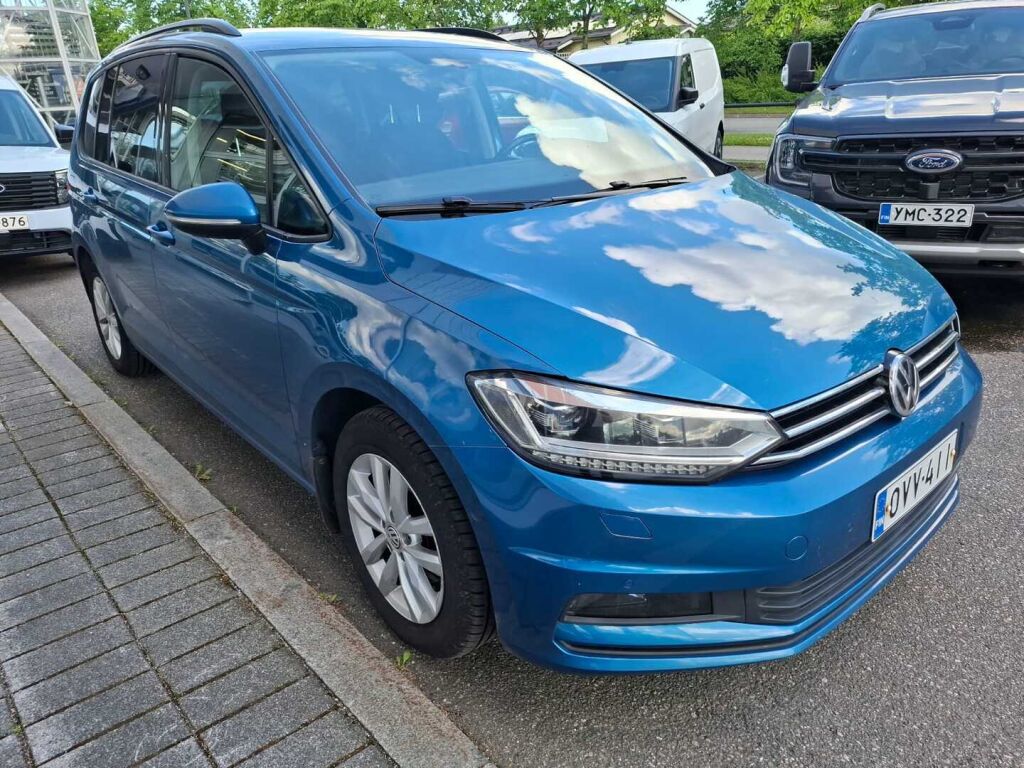 Volkswagen Touran 2017 Sininen