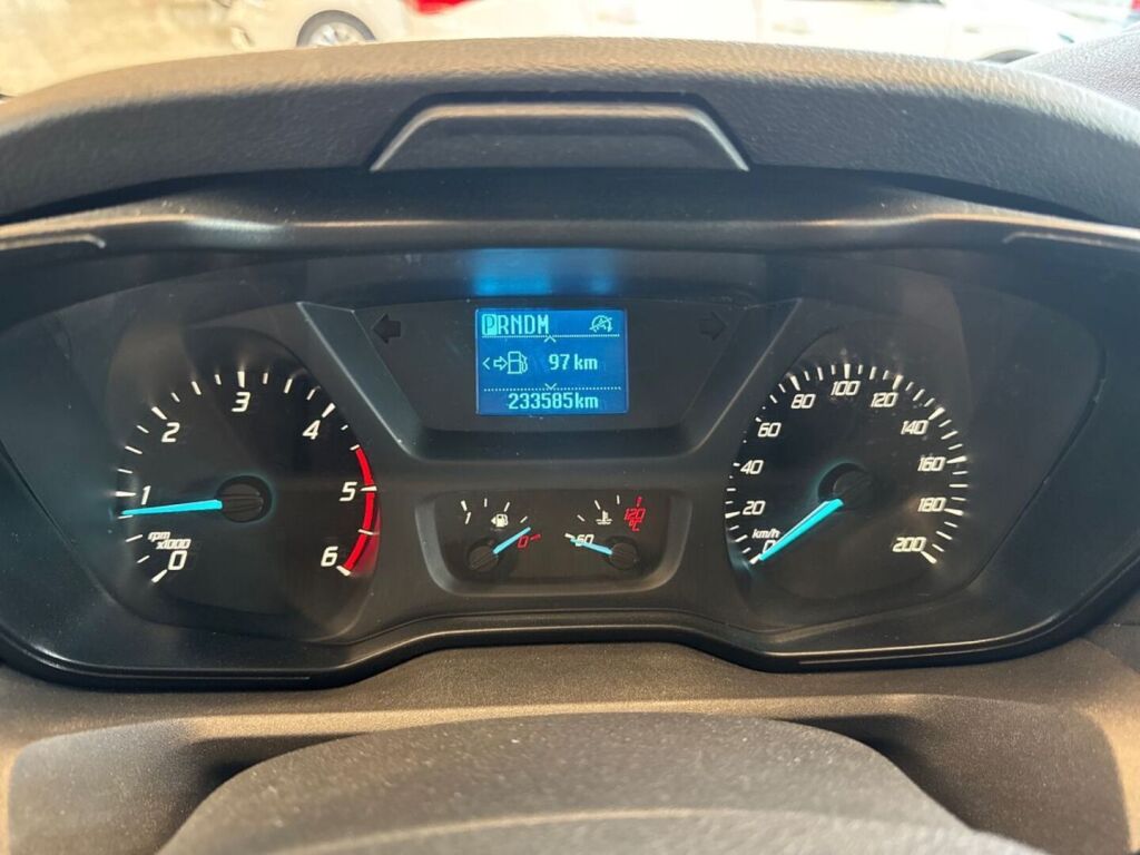 Ford Transit 2017 Valkoinen