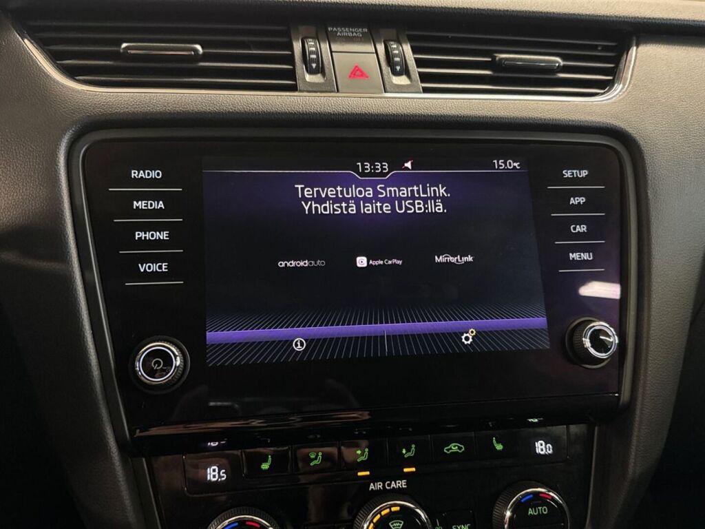 Skoda Octavia 2017 Musta