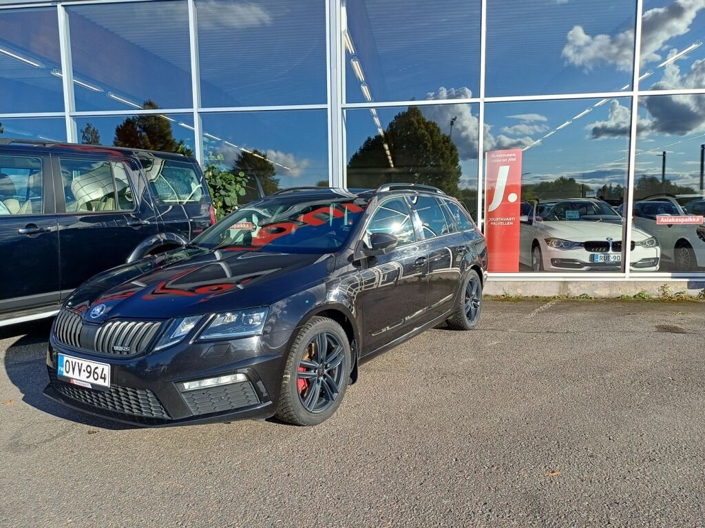 Skoda Octavia 2017 Musta