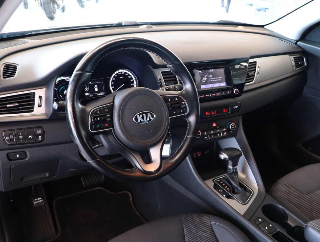 Kia Niro 2018 Sininen