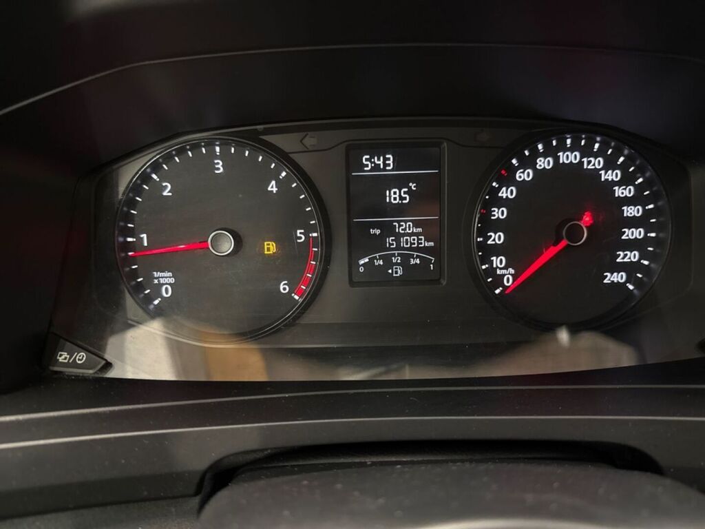 Volkswagen Transporter 2017 Valkoinen