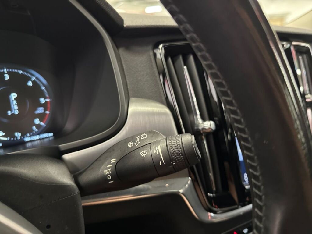 Volvo V90 2017 Valkoinen