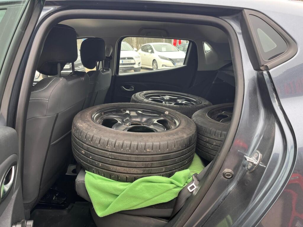 Renault Clio 2018 Harmaa