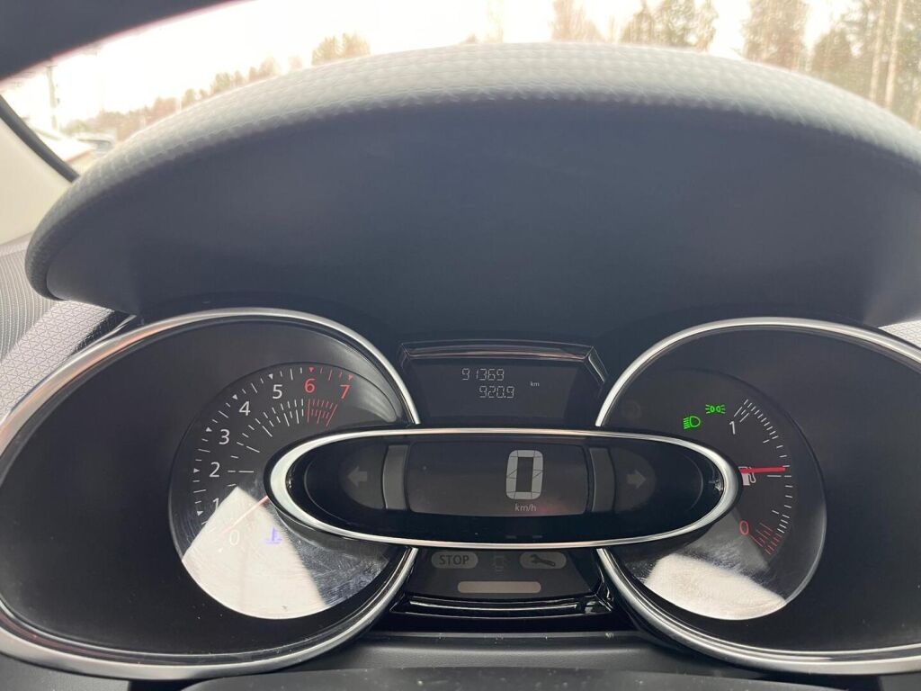 Renault Clio 2018 Harmaa