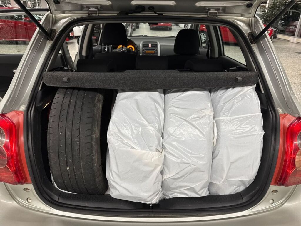 Toyota Auris 2007 Hopea