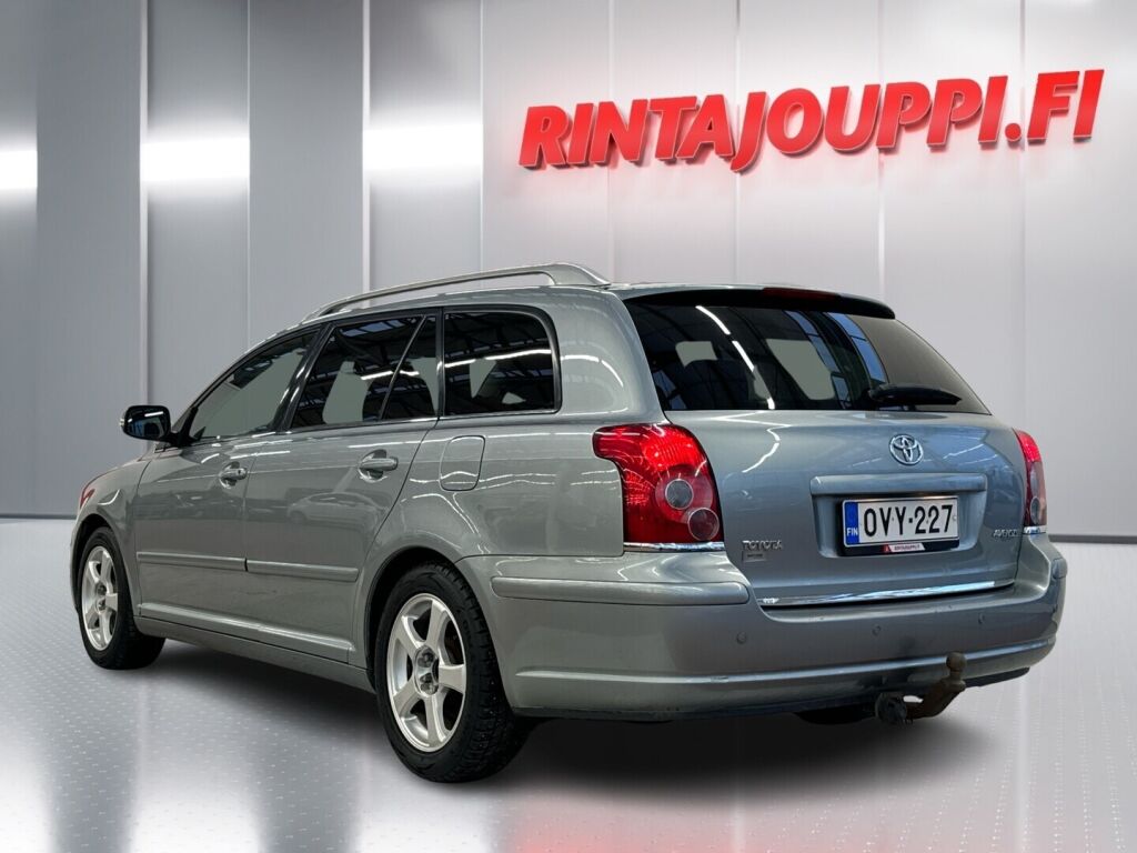 Toyota Avensis 2008 Hopea