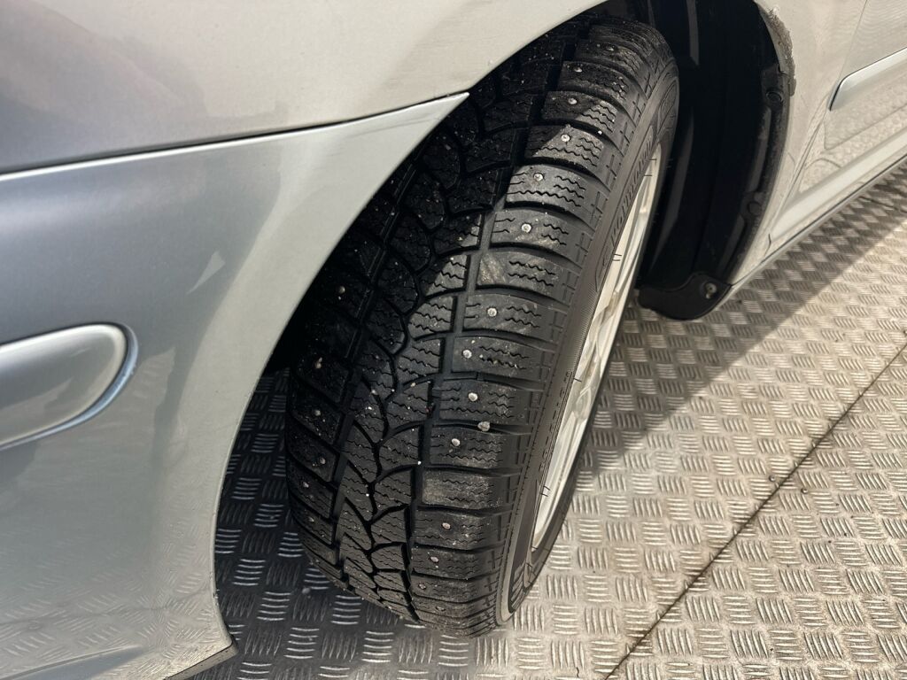 Toyota Avensis 2008 Hopea