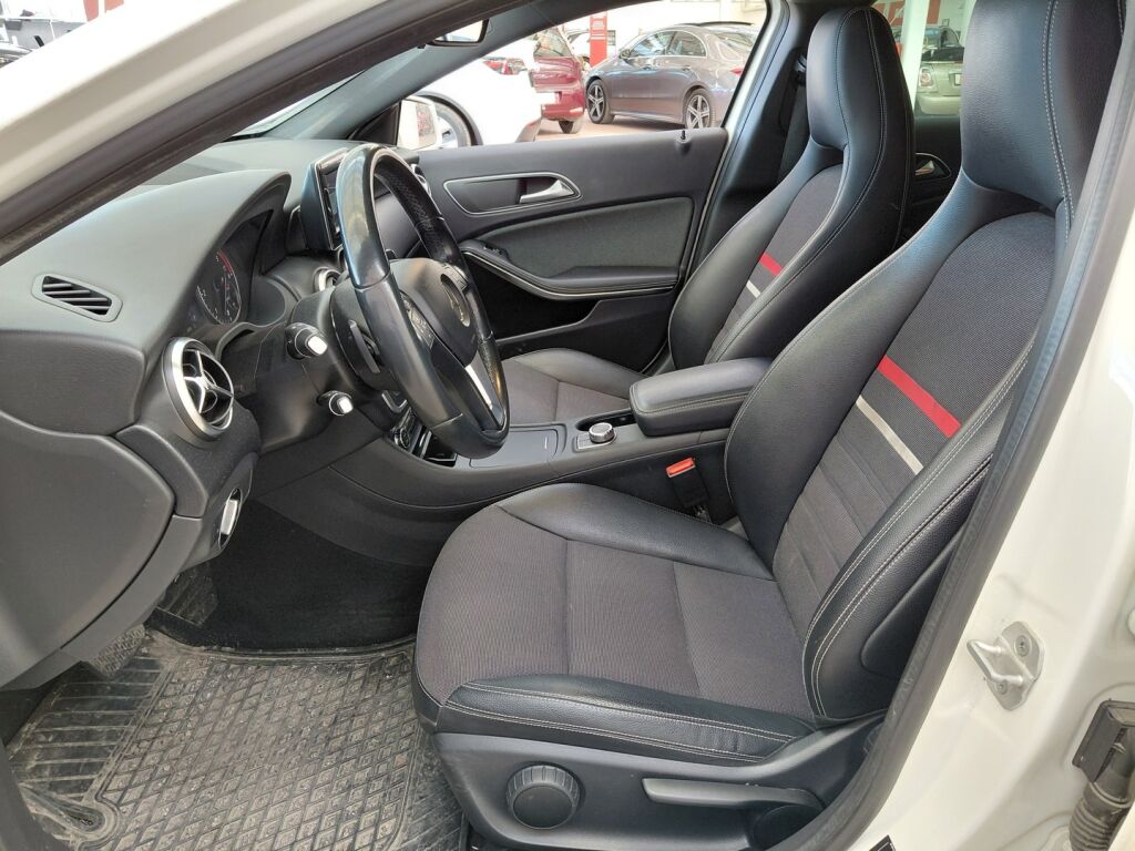 Mercedes-Benz A 2014 Valkoinen