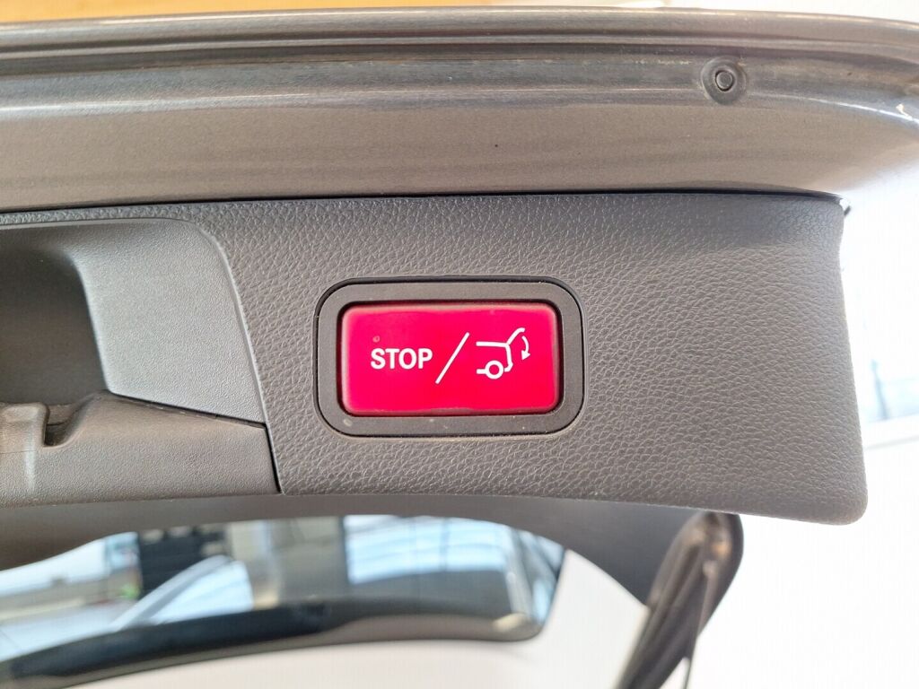 Mercedes-Benz C 2017 Harmaa