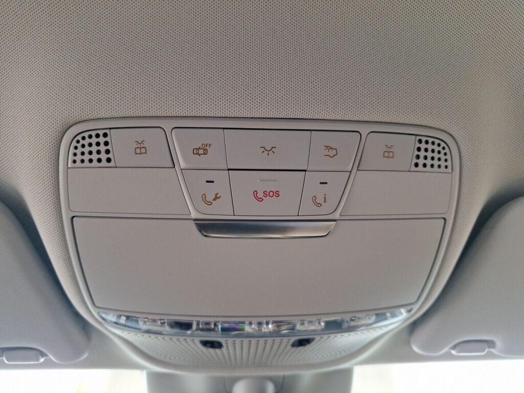 Mercedes-Benz C 2017 Harmaa