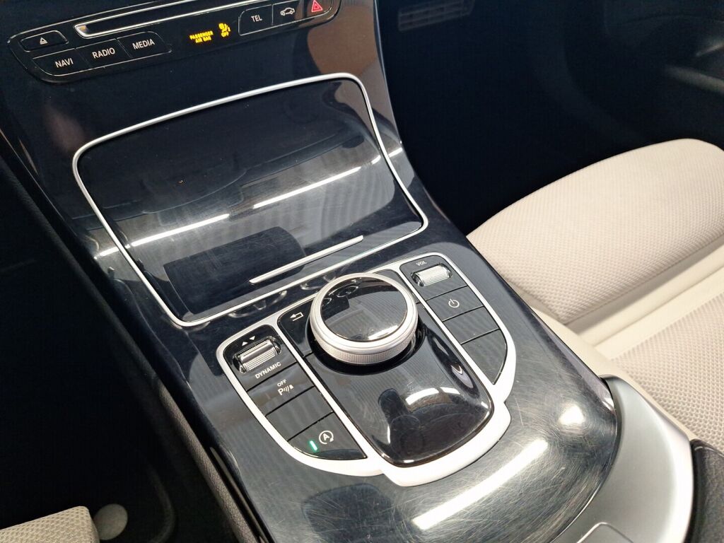 Mercedes-Benz C 2017 Harmaa