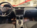 Skoda Octavia 2017 Ruskea (beige)