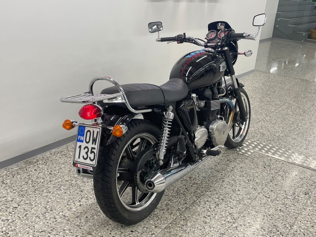 Triumph BONNEVILLE 2009 