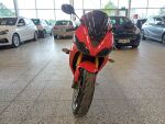 Triumph Daytona 2006 Punainen