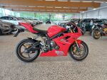 Triumph Daytona 2006 Punainen
