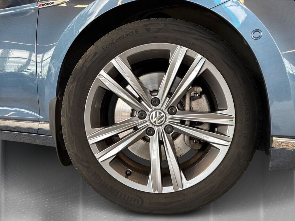 Volkswagen Passat 2015 Sininen