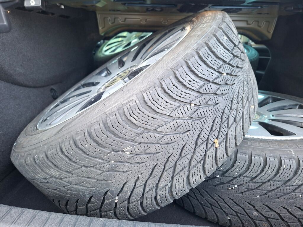 Volkswagen Passat 2015 Sininen