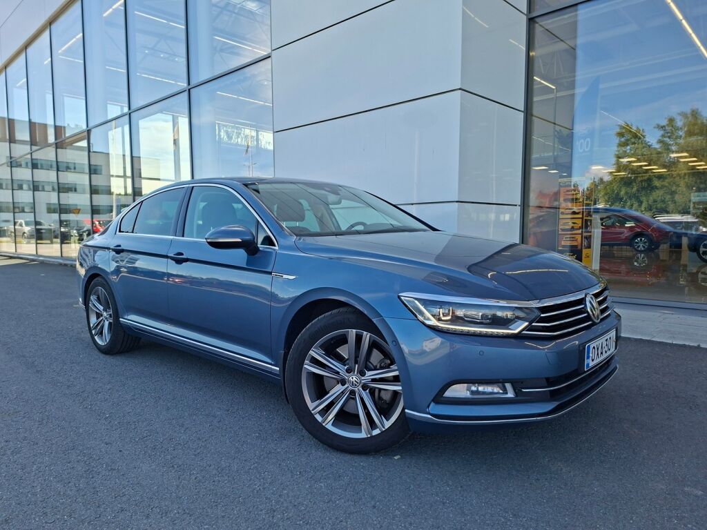 Volkswagen Passat 2015 Sininen