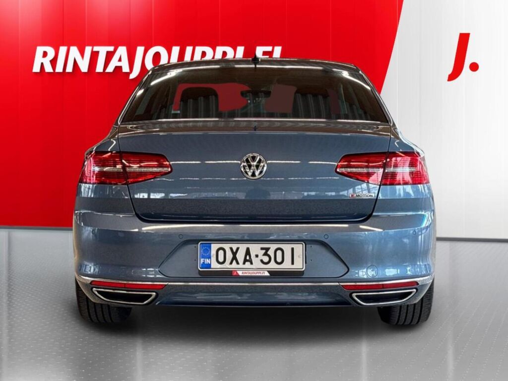 Volkswagen Passat 2015 Sininen