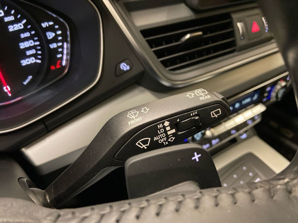 Audi Q5 2017 Valkoinen