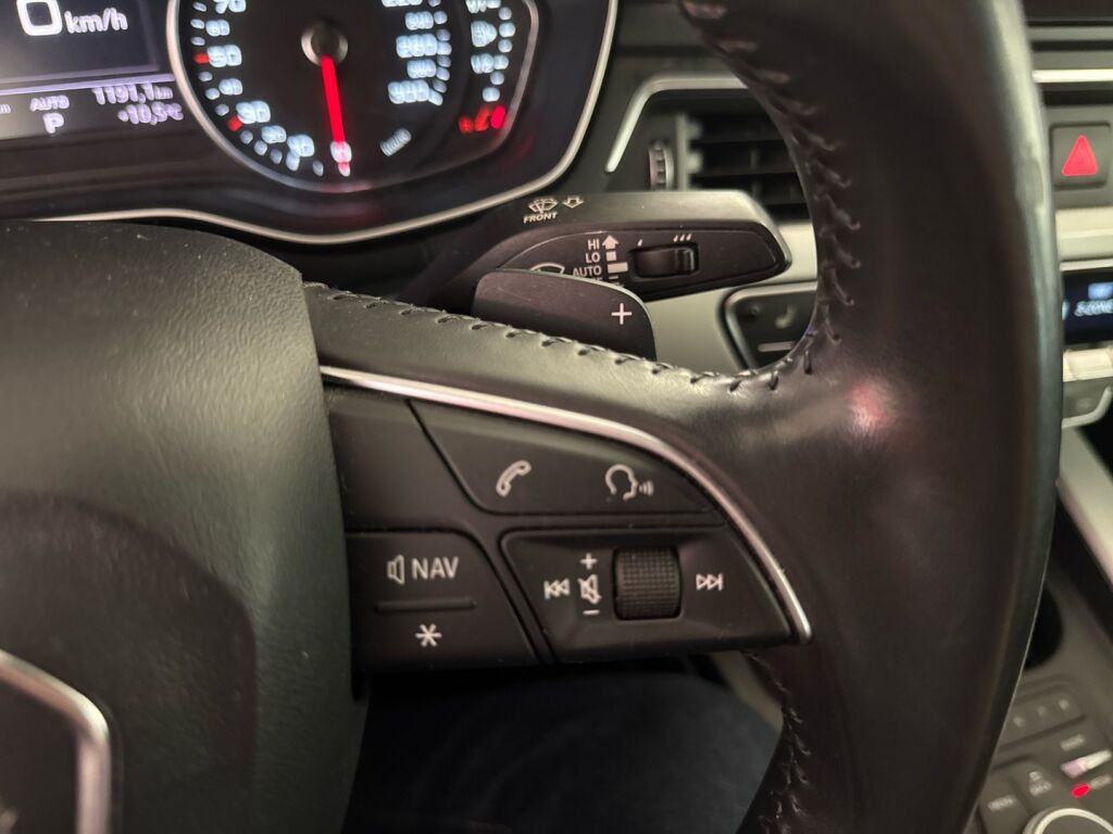 Audi A4 2018 Valkoinen