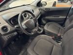 Hyundai i10 2017 Punainen