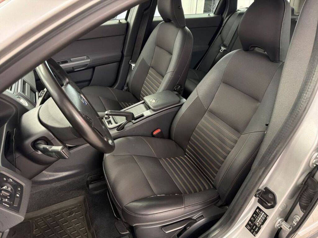 Volvo V50 2008 Hopea