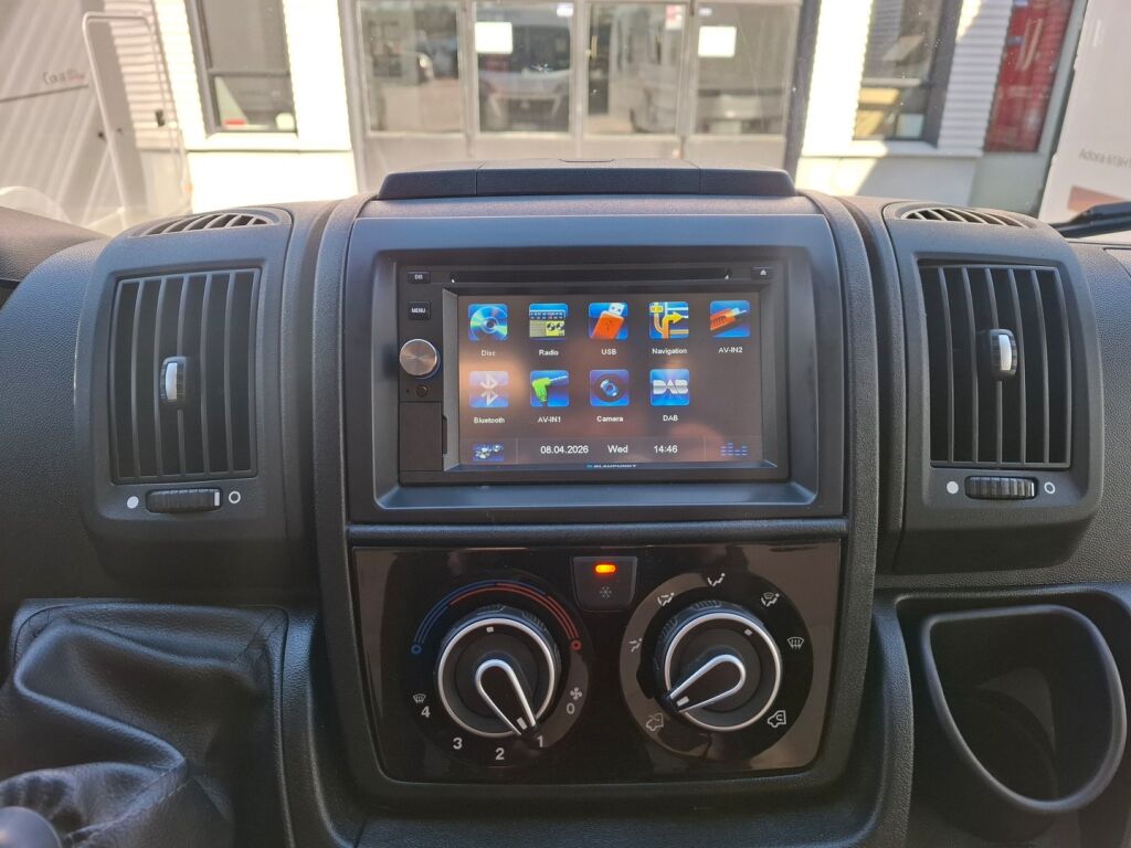 Pössl RoadCar VAN R 600 2018 Valkoinen