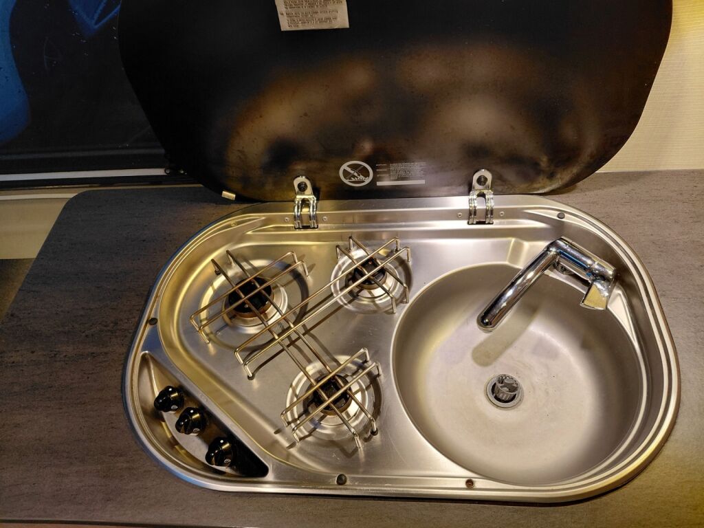 Pössl Roadcar 600 2018 Valkoinen