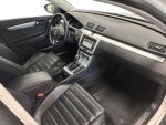 Volkswagen Passat 2012 Valkoinen