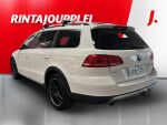 Volkswagen Passat 2012 Valkoinen
