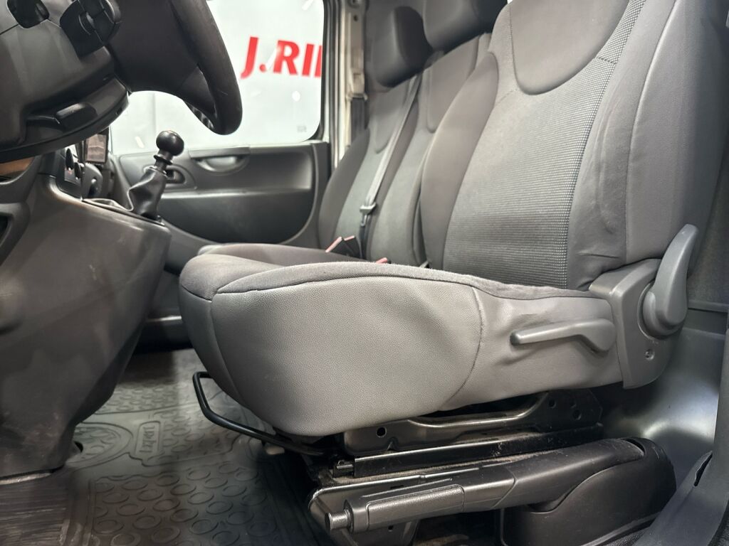 Peugeot Expert 2014 Harmaa