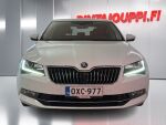 Skoda Superb 2018 Valkoinen