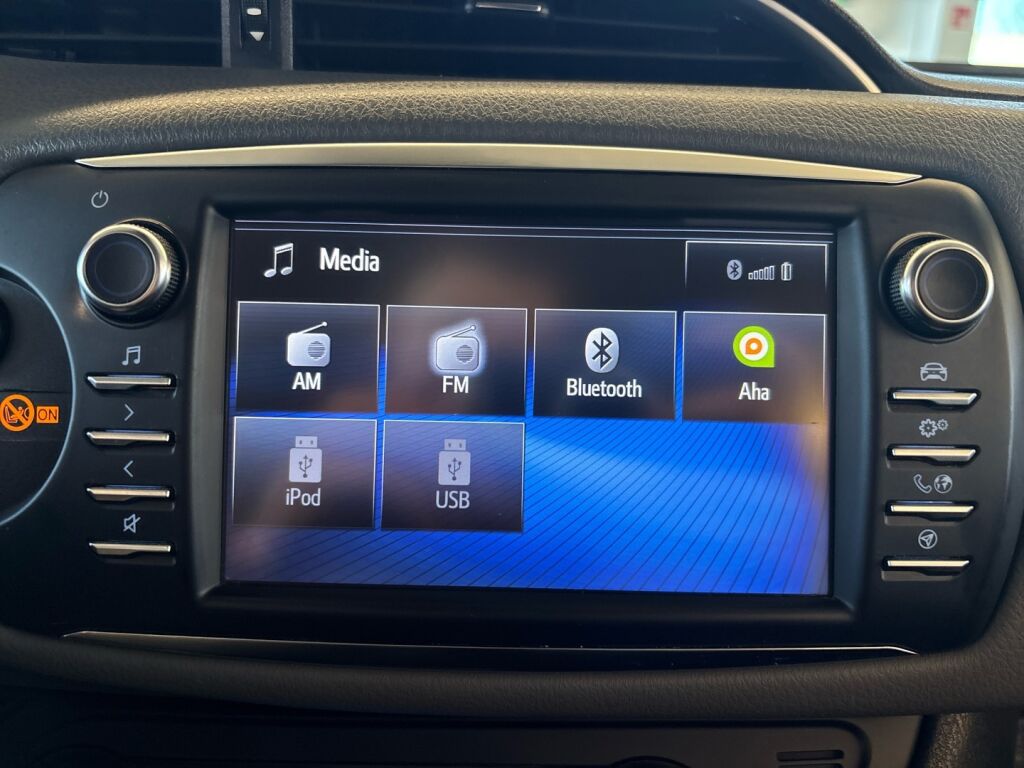 Toyota Yaris 2018 Sininen