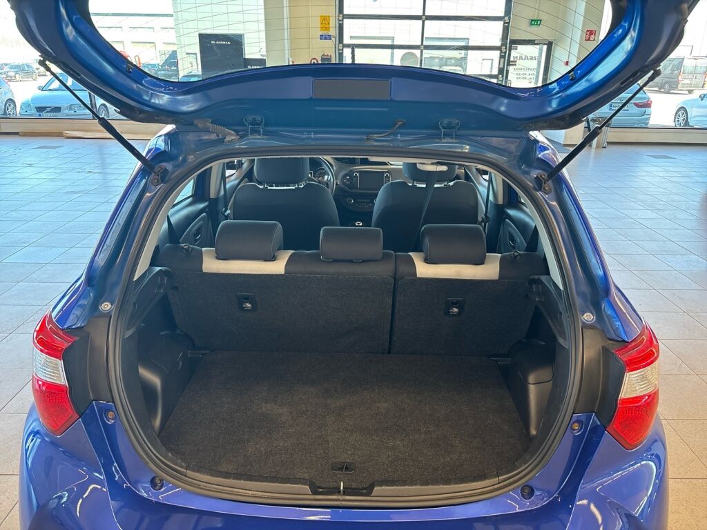 Toyota Yaris 2018 Sininen